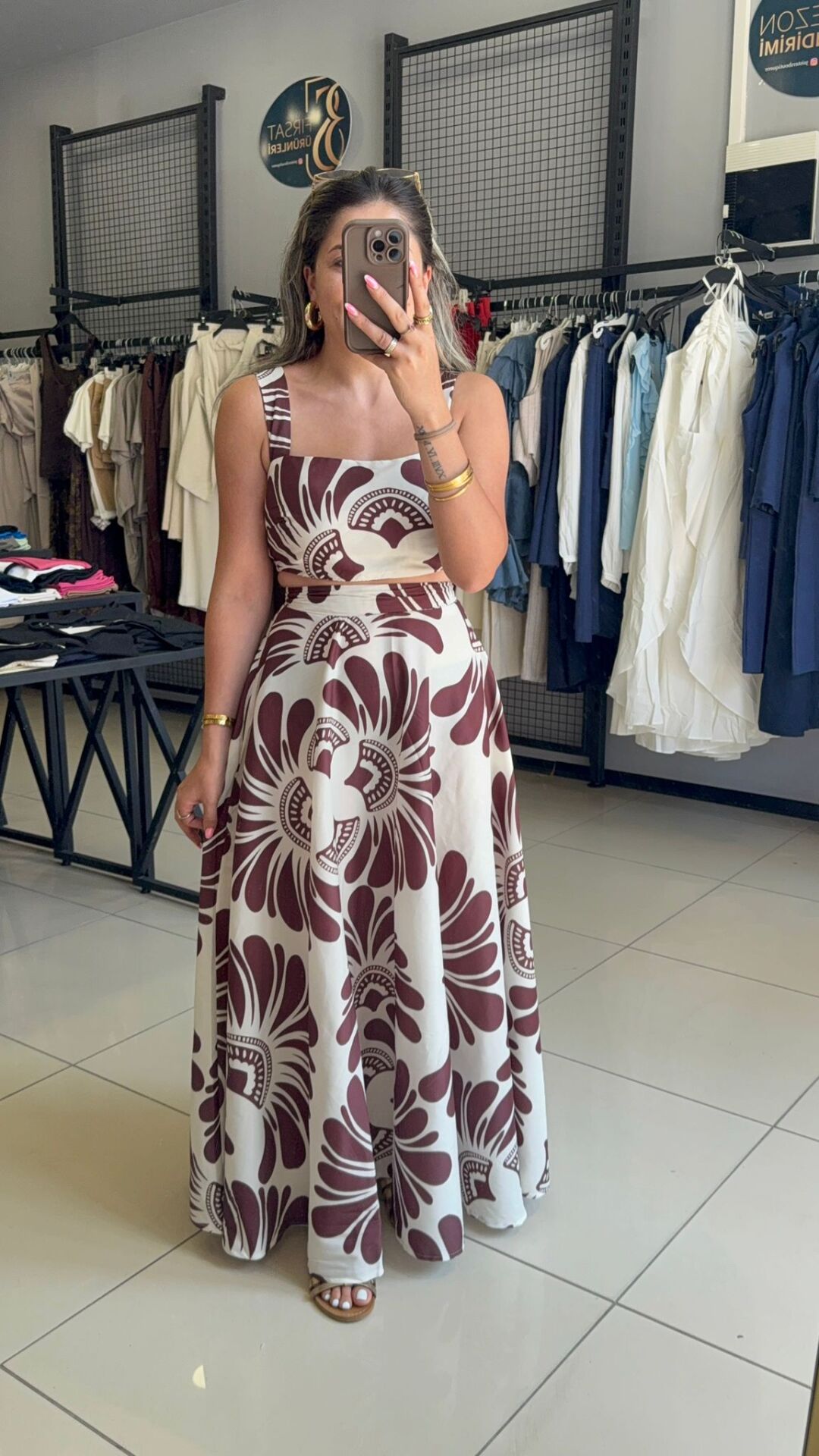 Kahverengi Desenli Crop Bluz Etek Takım