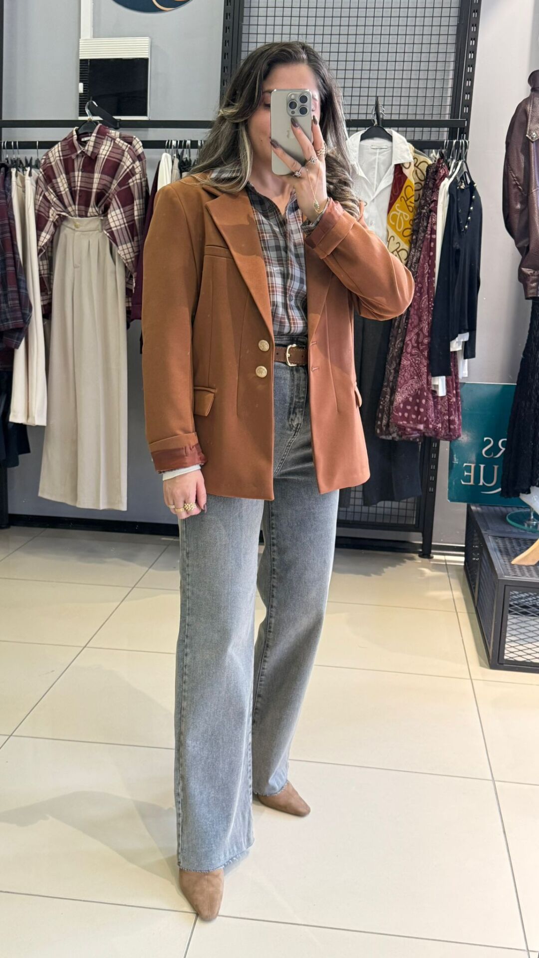 Gold Düğmeli İçi Astarlı Ceket