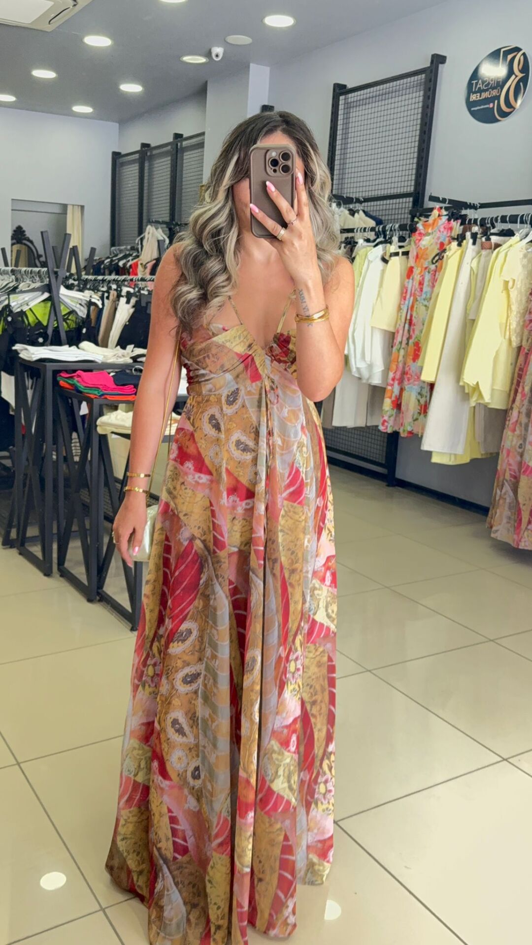 Marka Model Desenli Bağlamalı Şifon Elbise