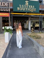 Sarı Saten Sırtı Bağlamalı Straplez Bluz