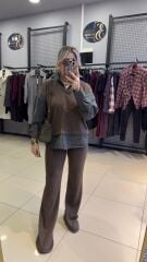 Gömlek Detaylı Triko Takım