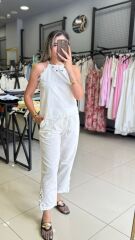 Keten İşlemeli Bluz