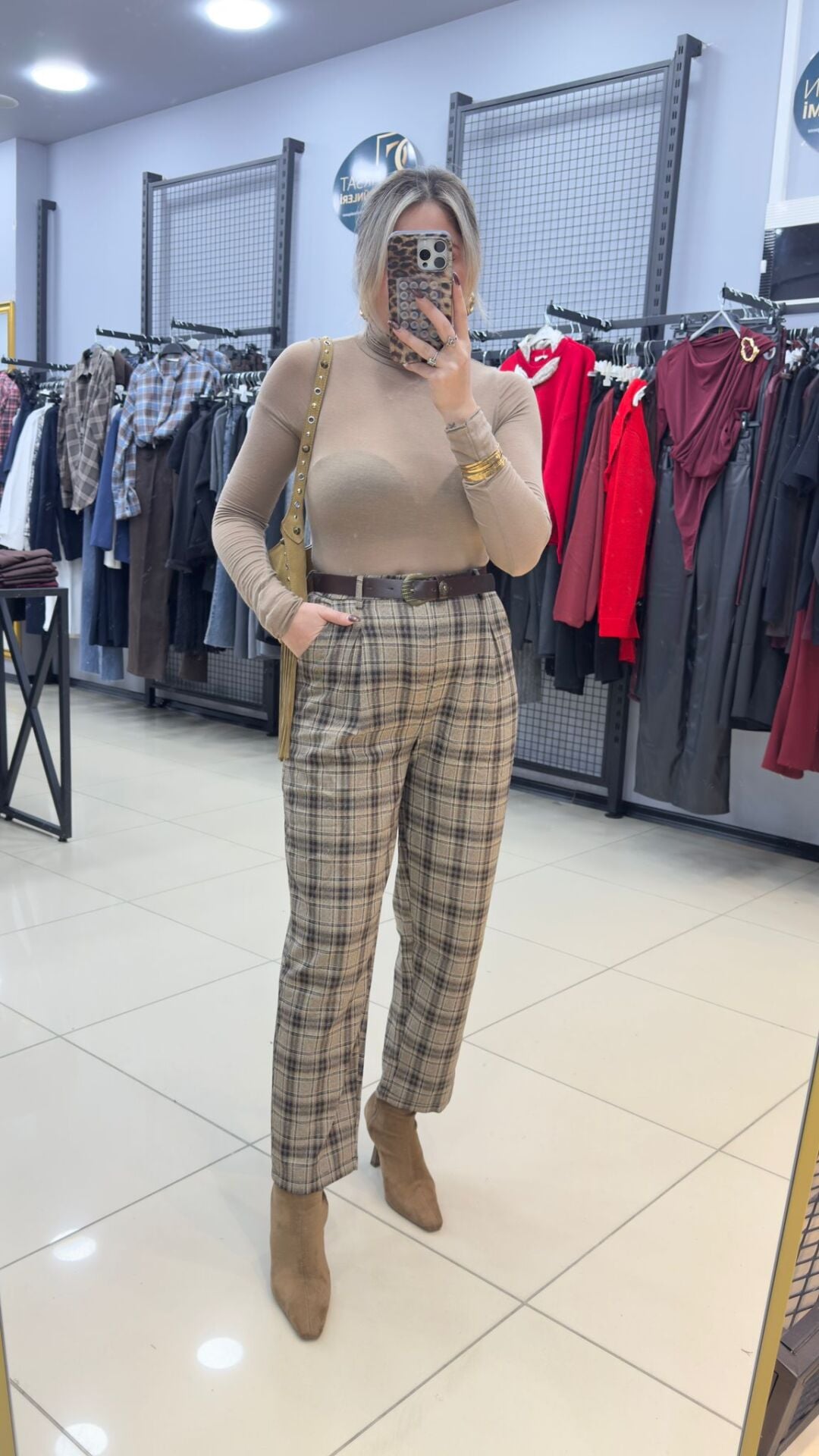 Kemerli Ekose Pnatolon