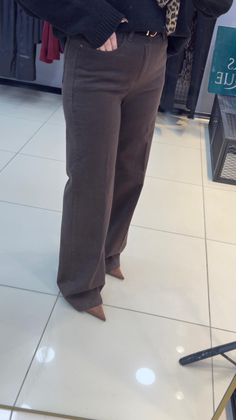 Kahve Kendinden Kemerli Jean