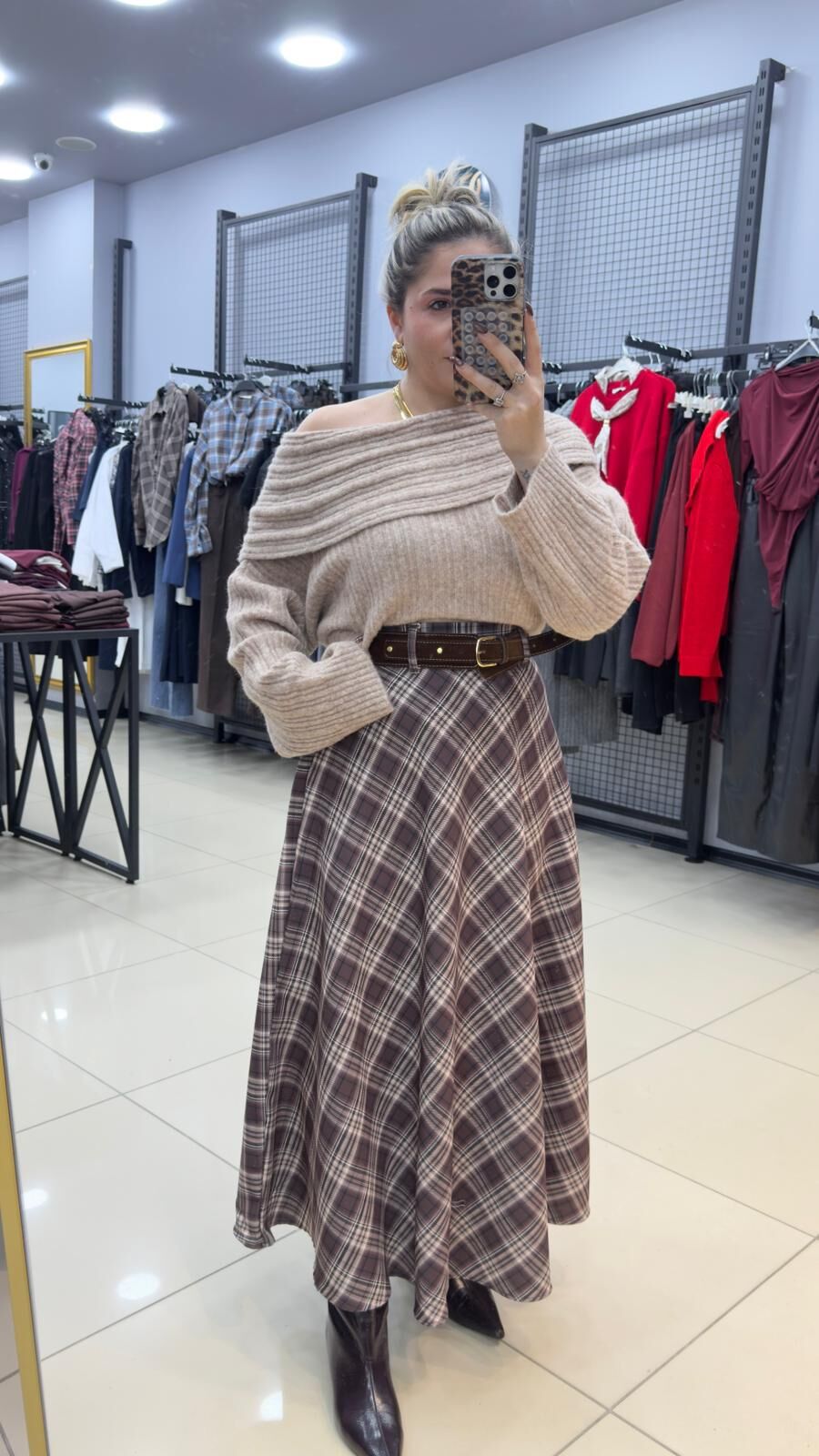 Tasarım Kemerli Ekose Etek