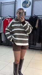 Polo Yaka Çizgili Kazak