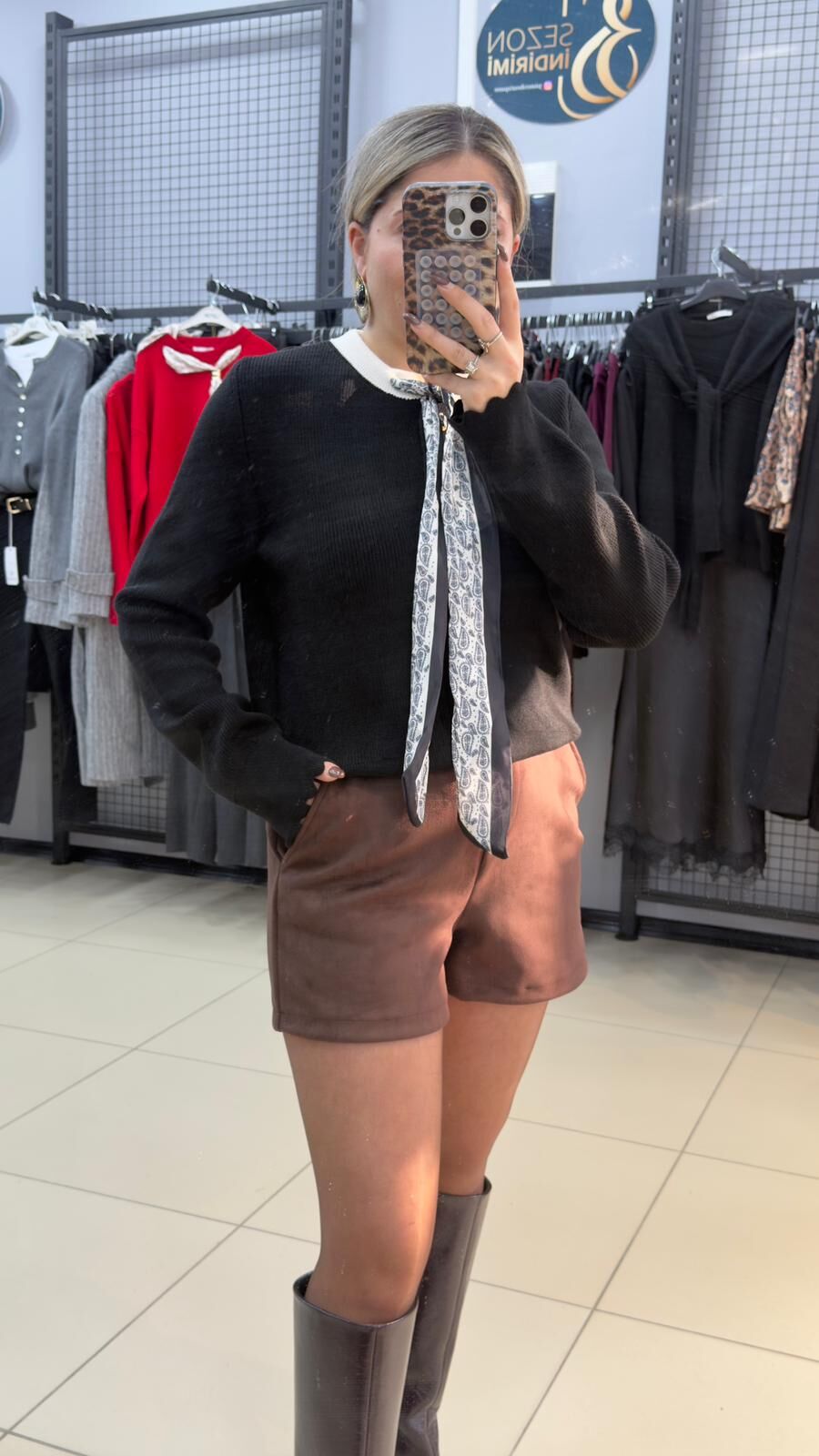 Fular Detaylı Bisiklet Yaka Kazak-SİYAH