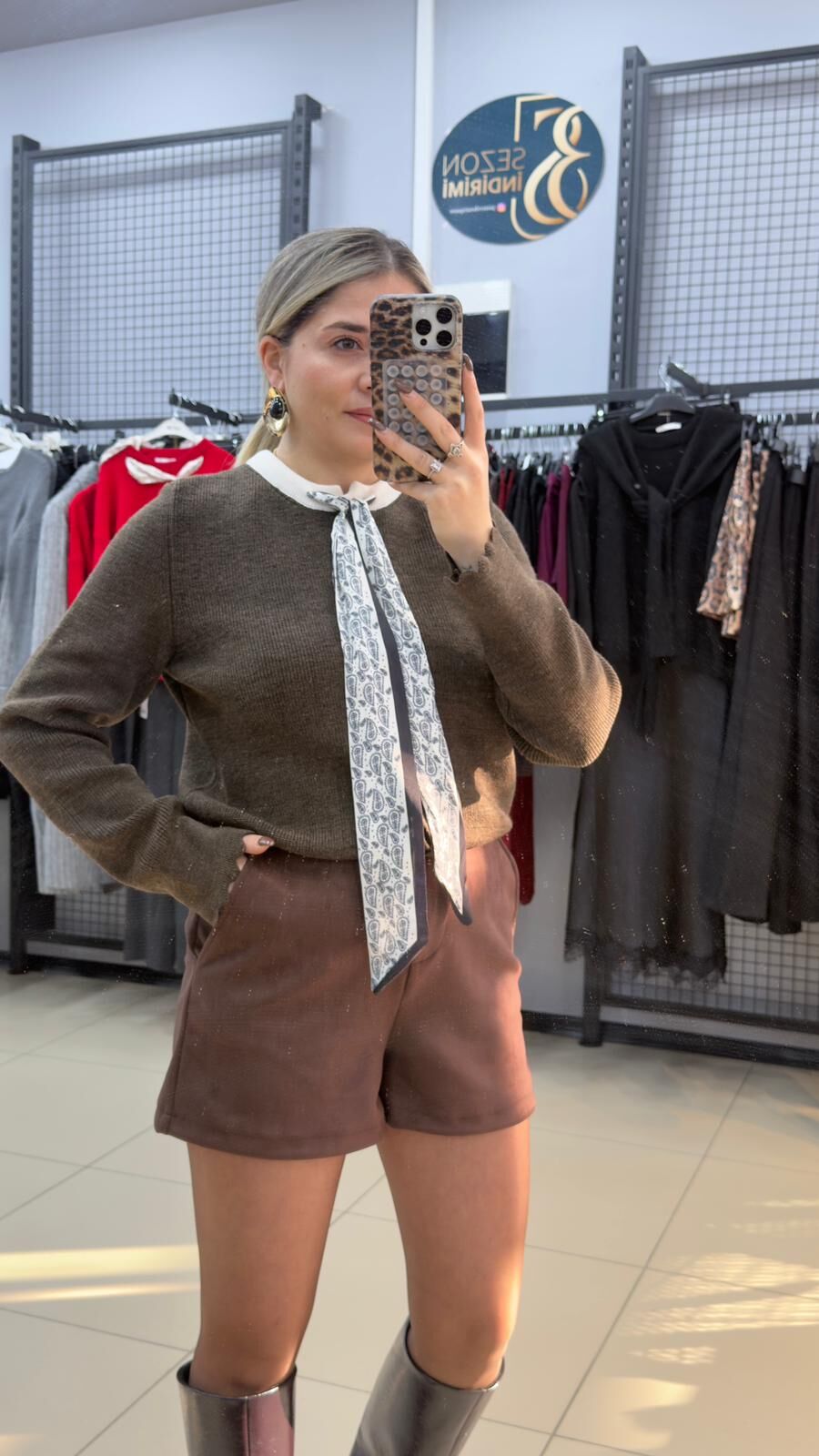 Fular Detaylı Bisiklet Yaka Kazak-KAHVE