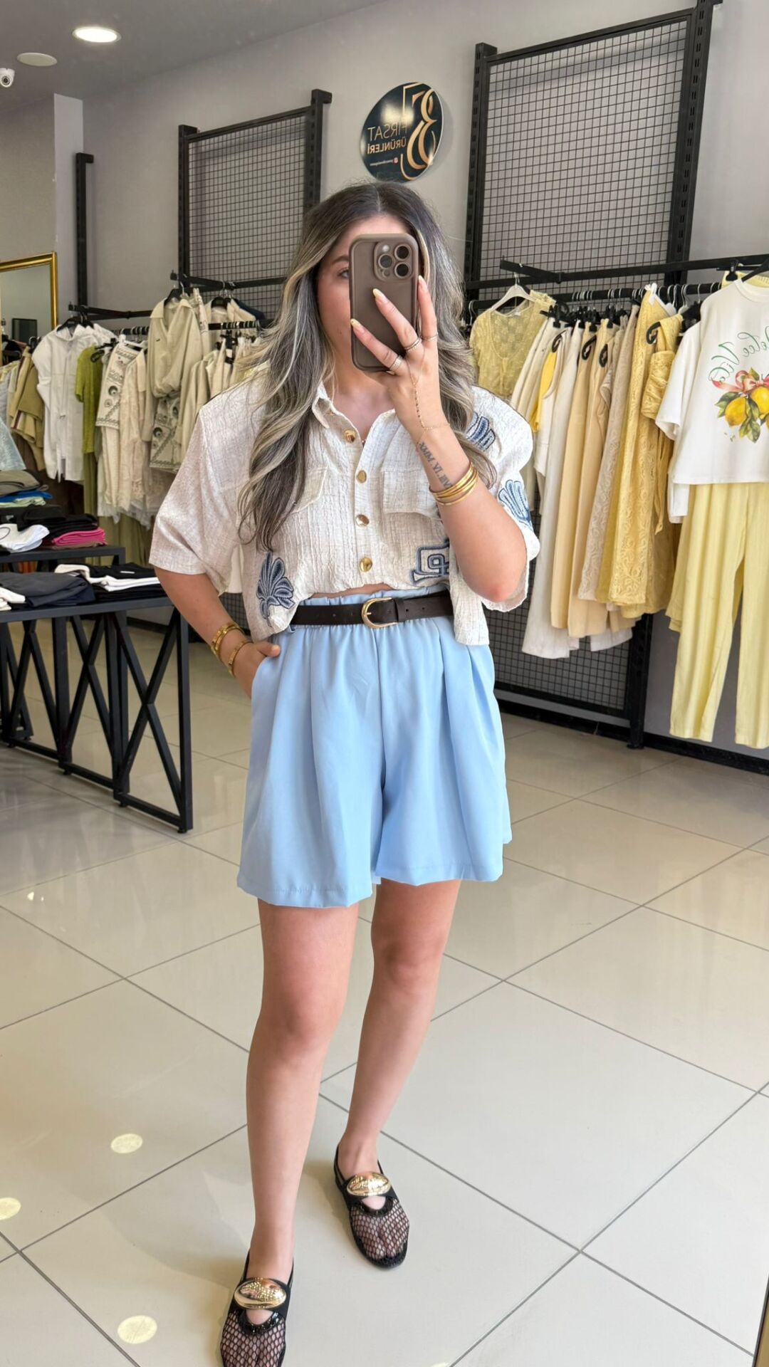 İşlemeli Vatkalı Gömlrk