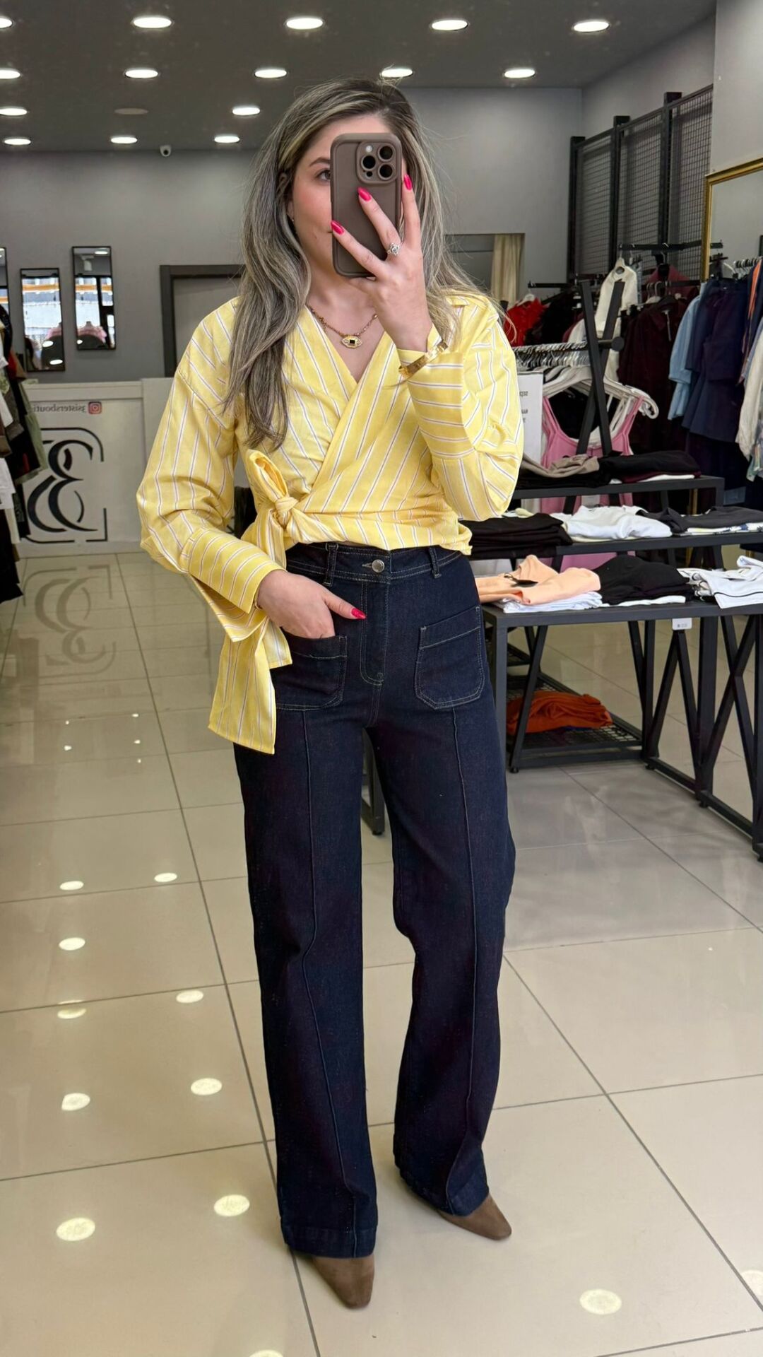 Bağlama Detaylı Poplin Gömlek