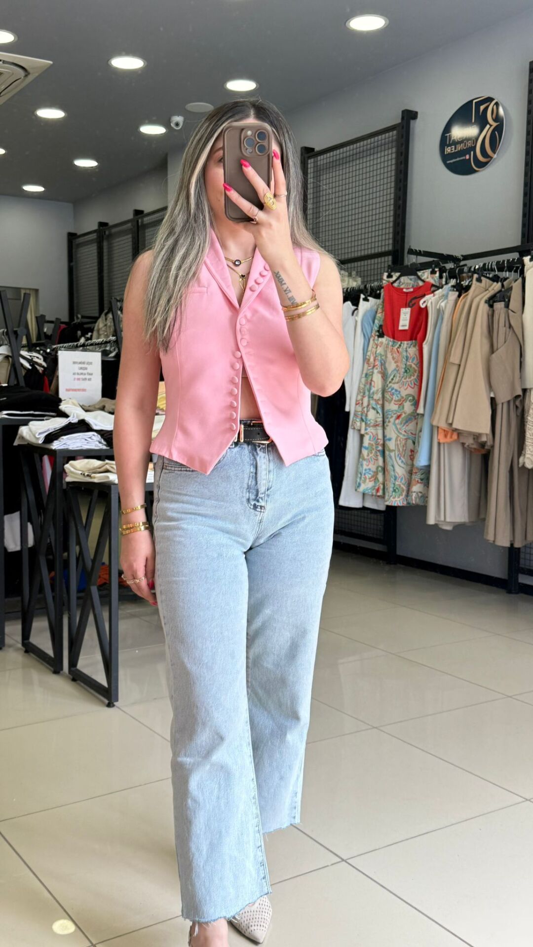 Pembe Düğmeli Astarlı Yelek