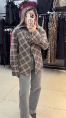 Düğme Detaylı Gömlek