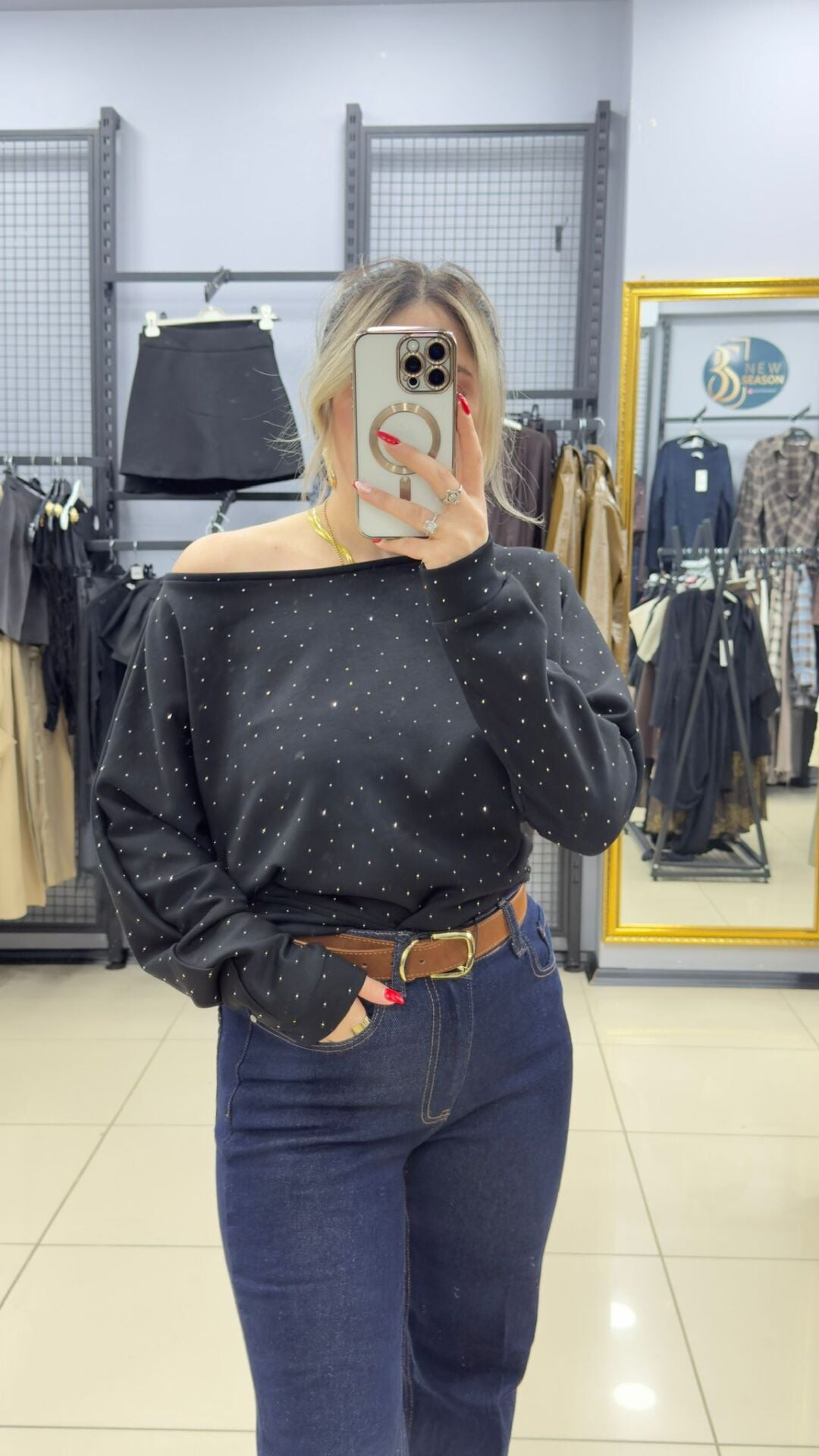 Taşlı Düşük Omuz Bluz-SİYAH