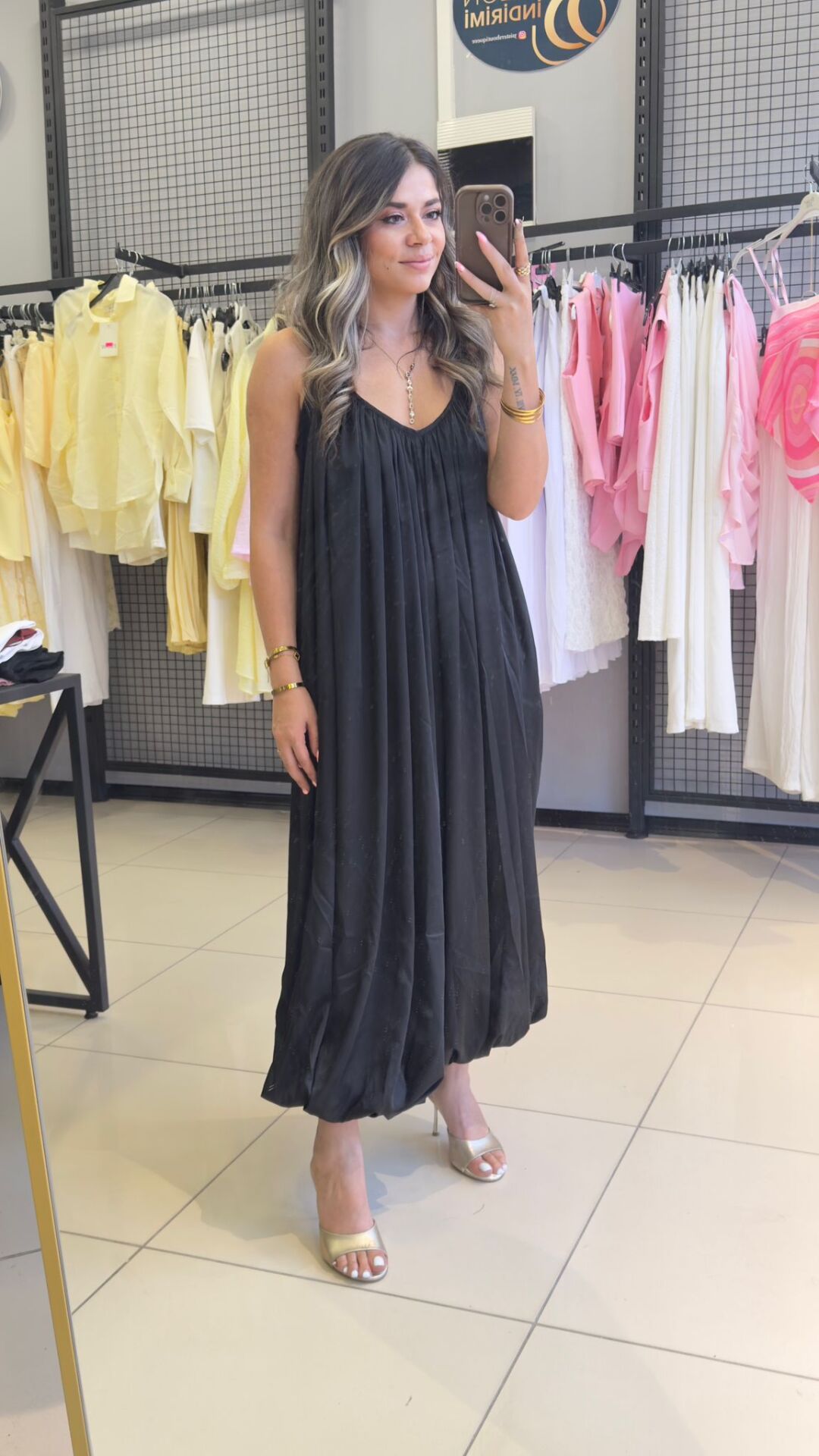 İpek Saten Tasarım Tulum