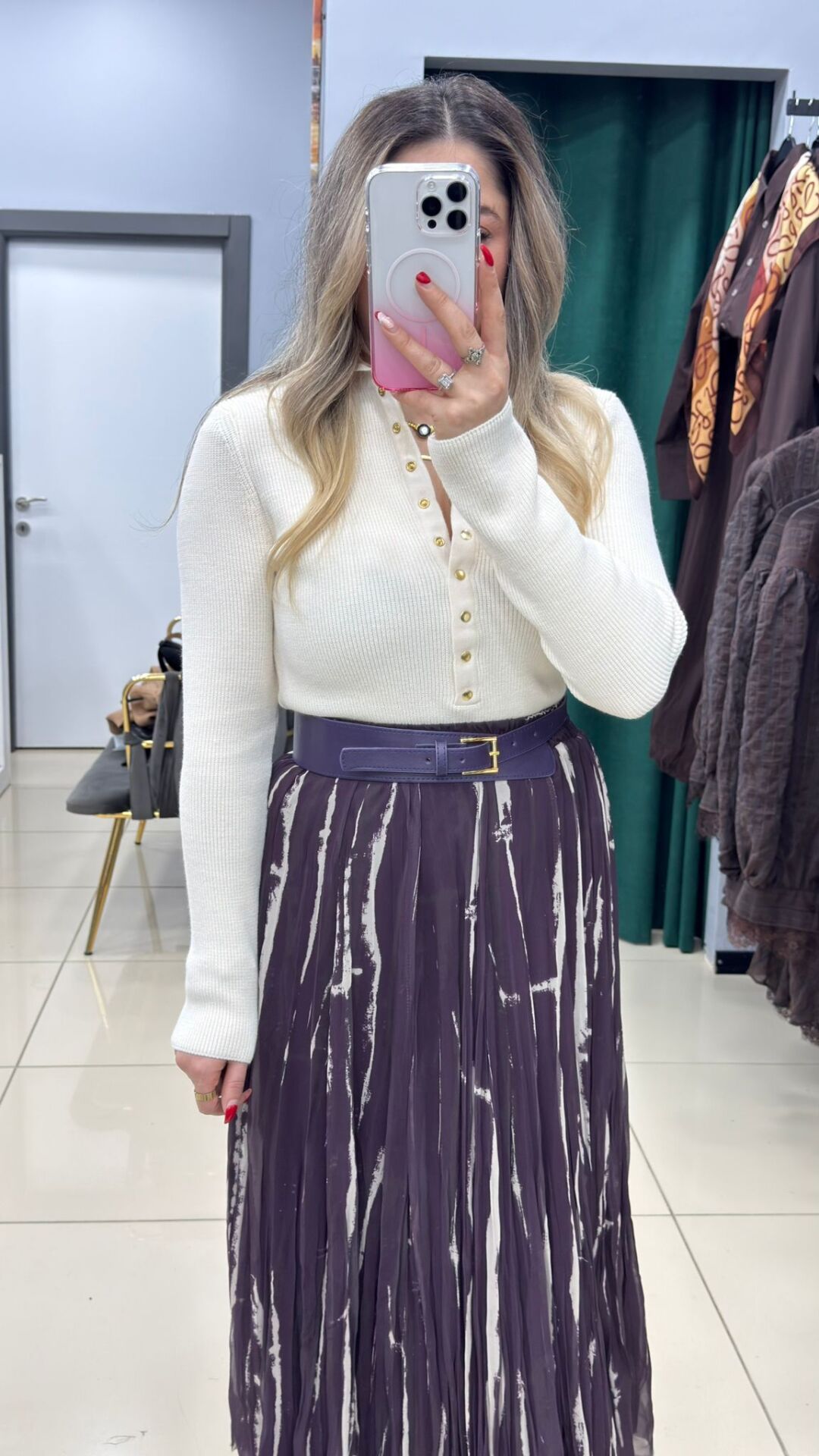 Gold Dügme Detaylı Kazak