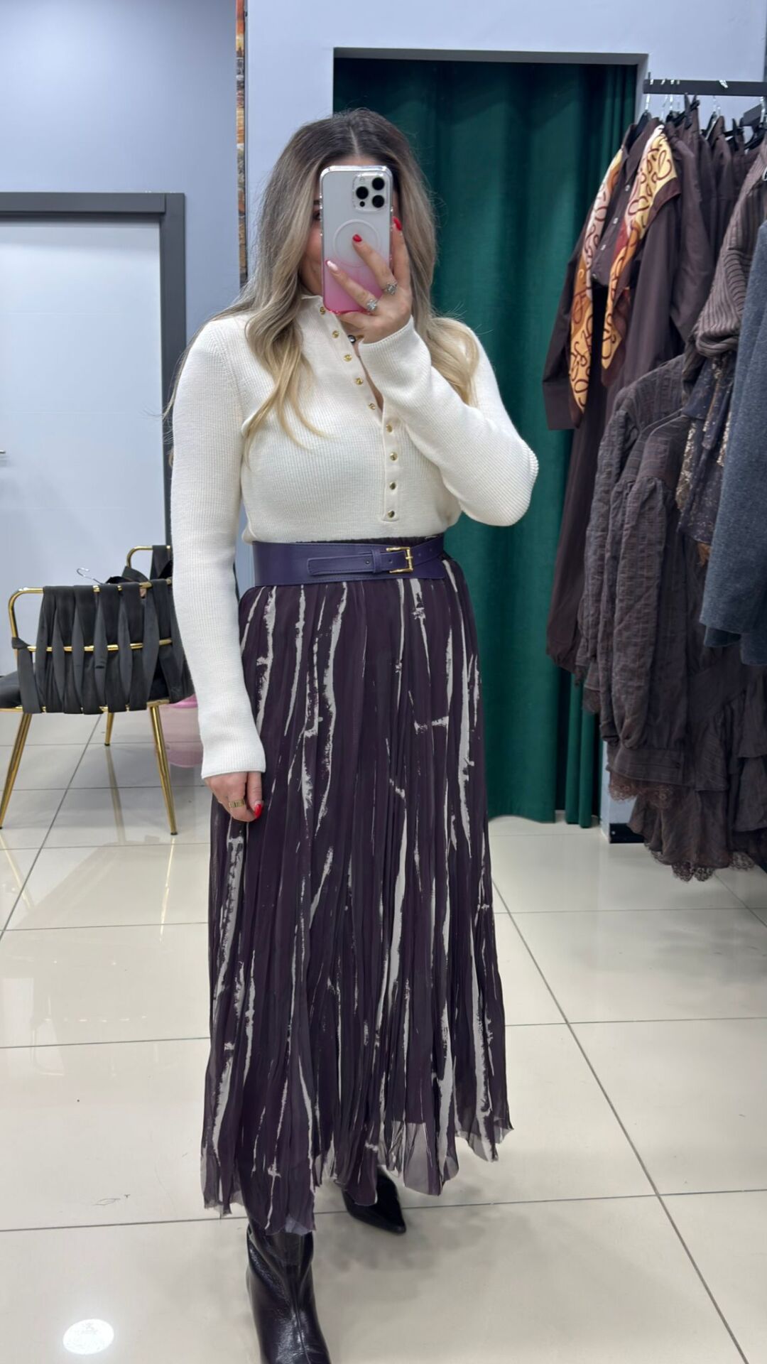 Gold Dügme Detaylı Kazak