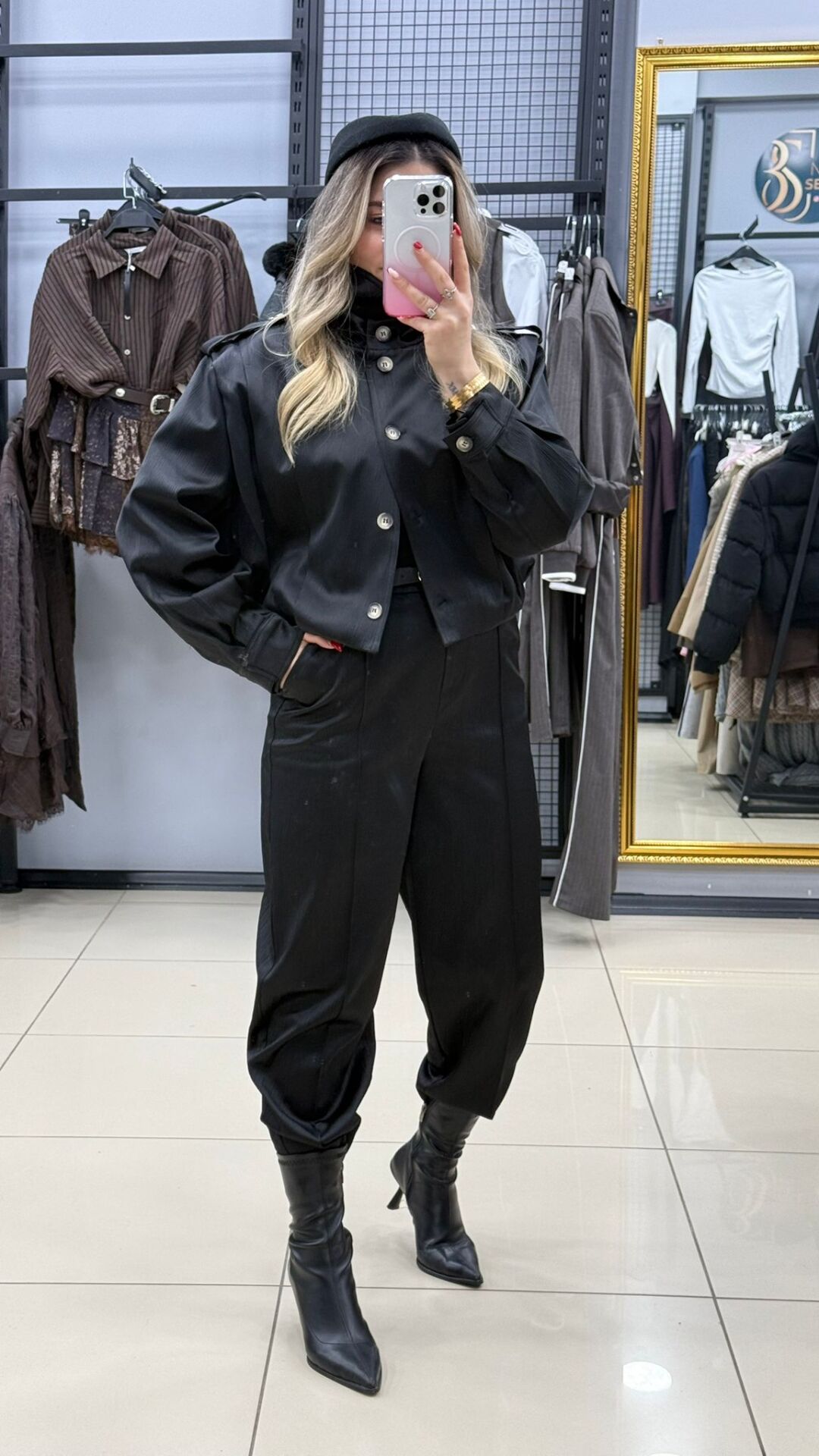 Kemerli Havuc Kesim Pantolon