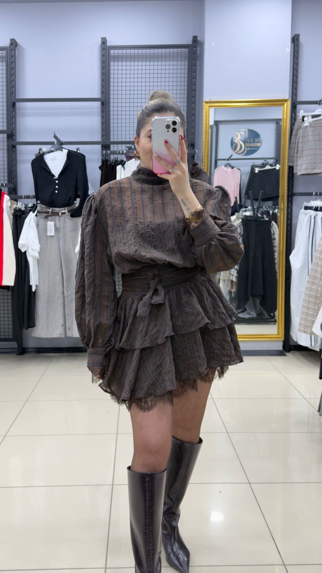 Tasarım Vatkalı Kemerli Elbise