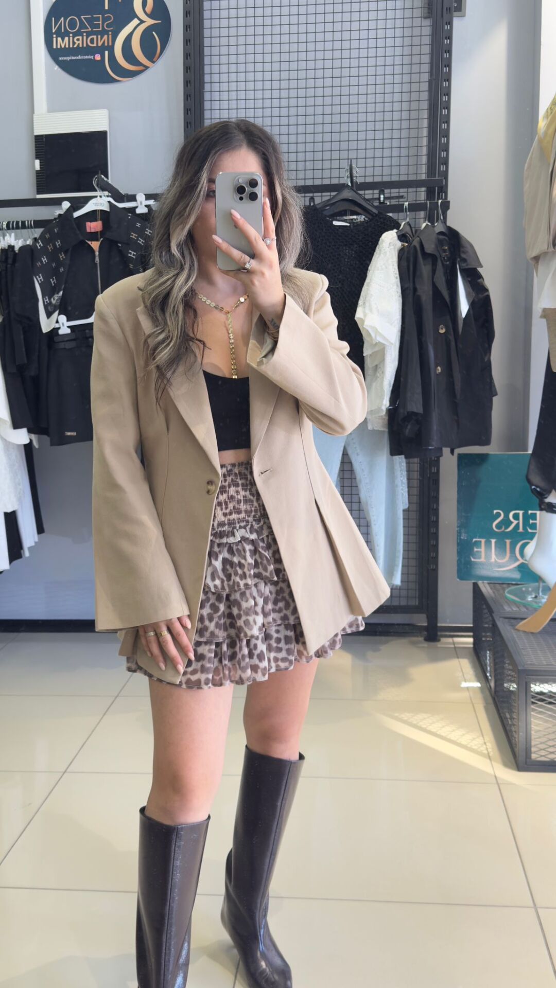 Belden Oturtmalı Ceket