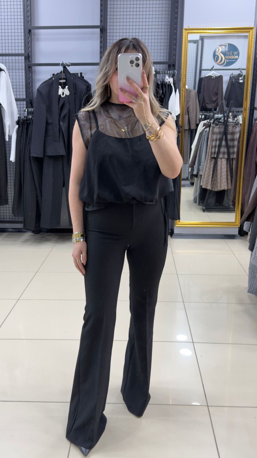 Marka Model Şİfon Detaylı Bluz