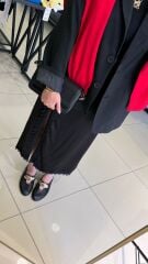 Saten Dantel Detaylı Yırtmaçlı Etek