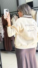 Polo Yaka Çizgili Baskı Detaylı Sweatshırt