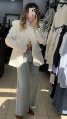 Beyaz Tasarım Tek Düğmeli Ceket