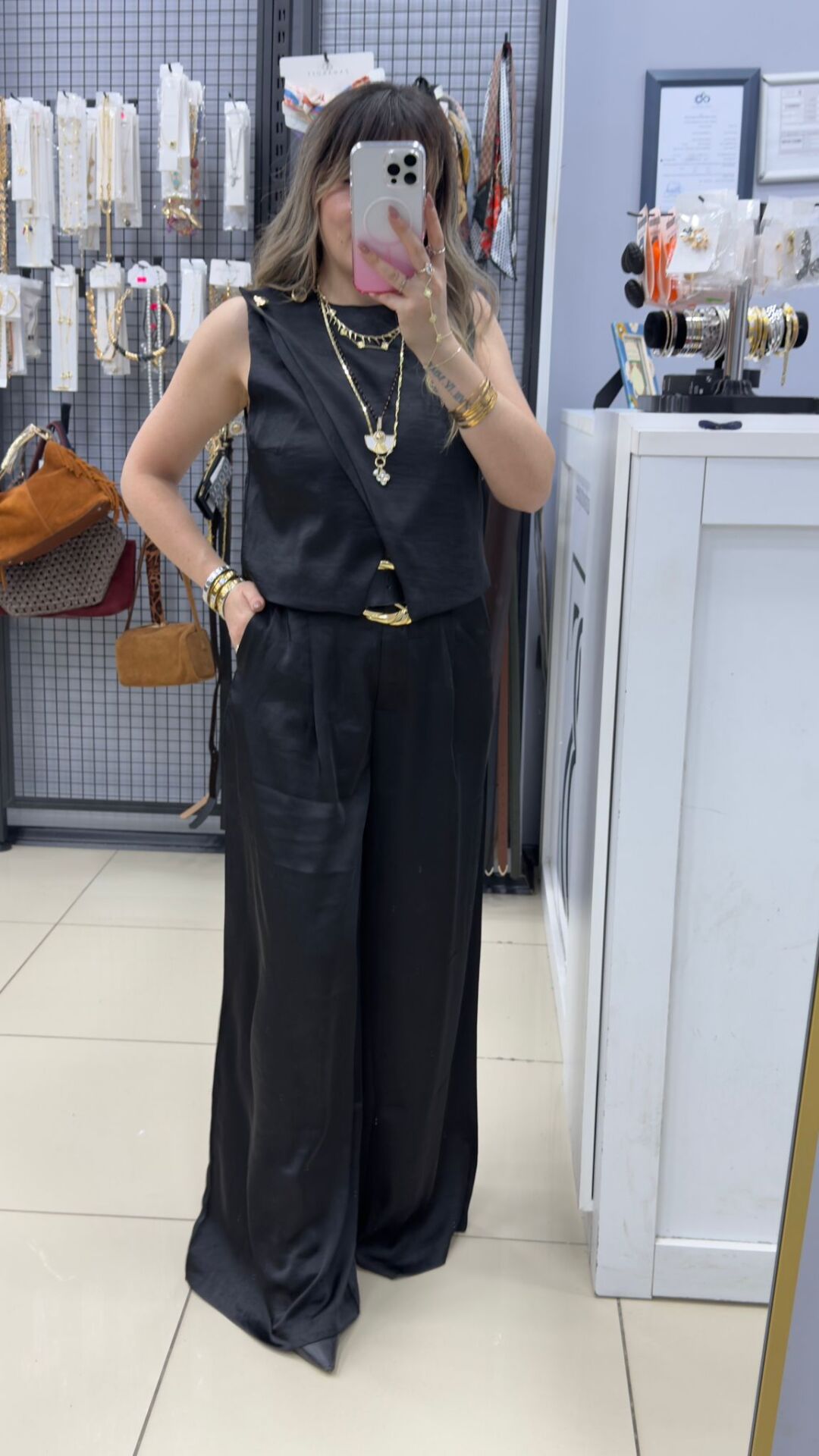 Kendinden Kemerli Saten Takım