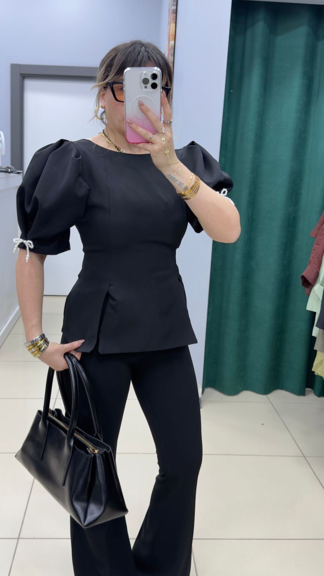 Balon Kol Çift Yırtmaç Detaylı Bluz