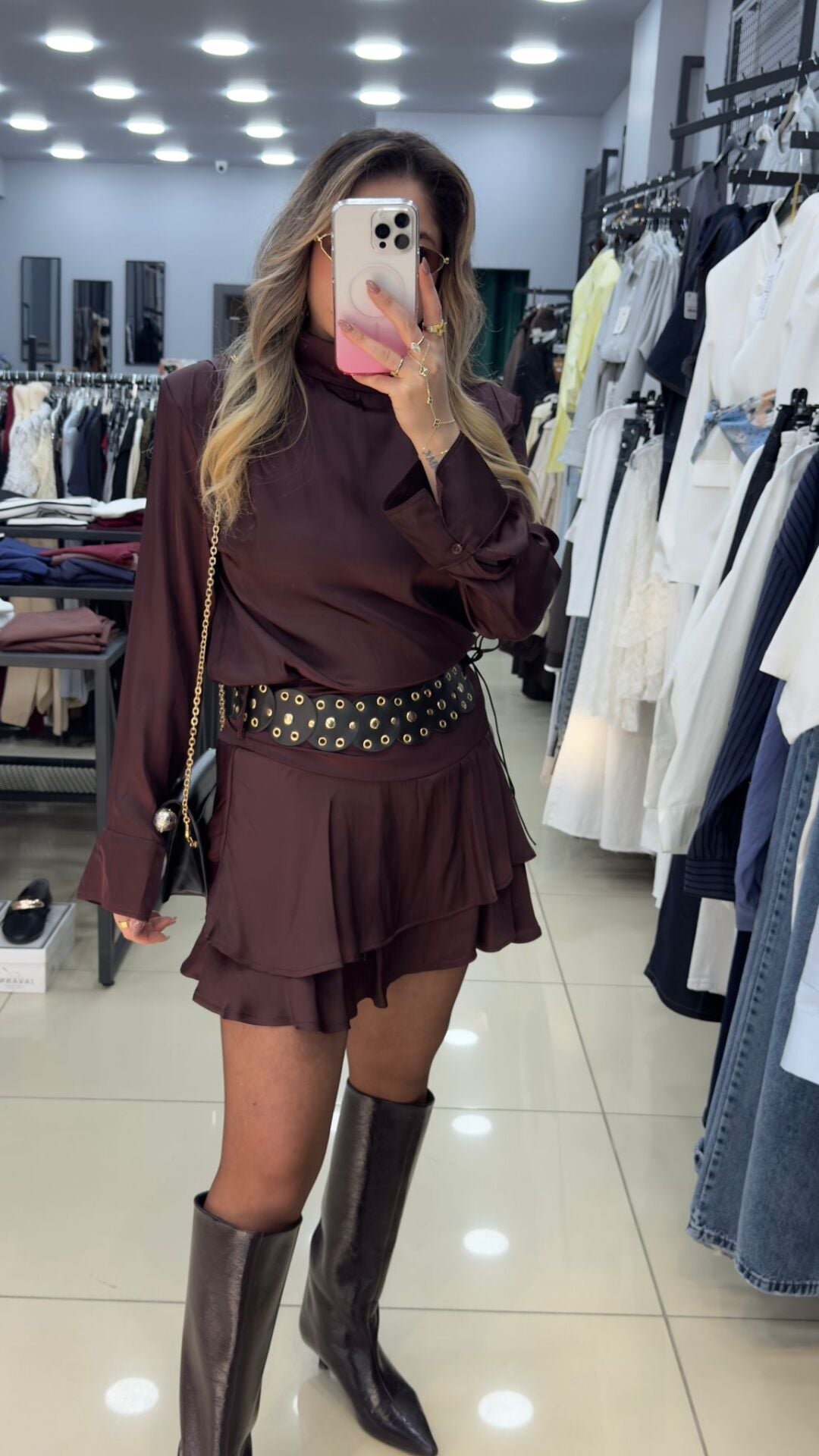 İçi Şortlu Kendinden Kemerli Saten Takım