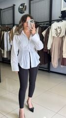 Beyaz Belden Oturtmalı Poplin Gömlek