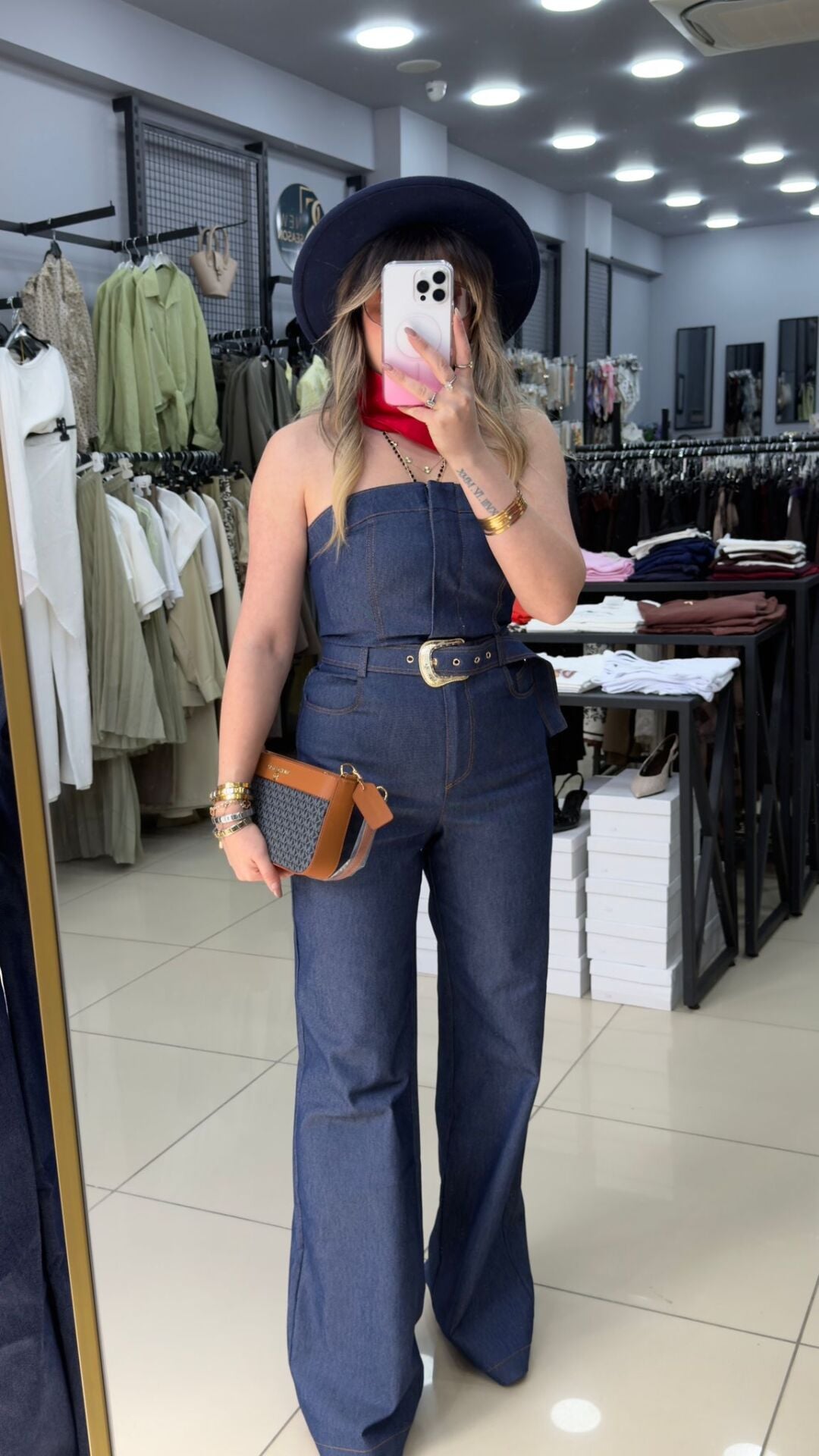 Kemerli Denim Pantolon