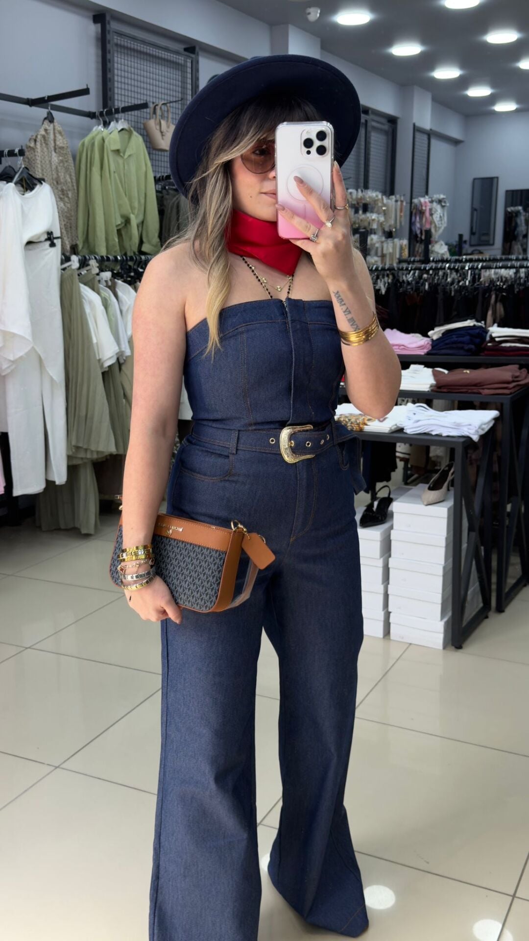 Kemerli Denim Pantolon